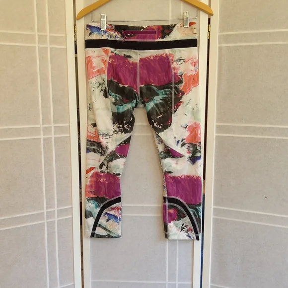 NWOT ! Lululemon Run Inspire Crop II  leggings - Picture 7 of 10